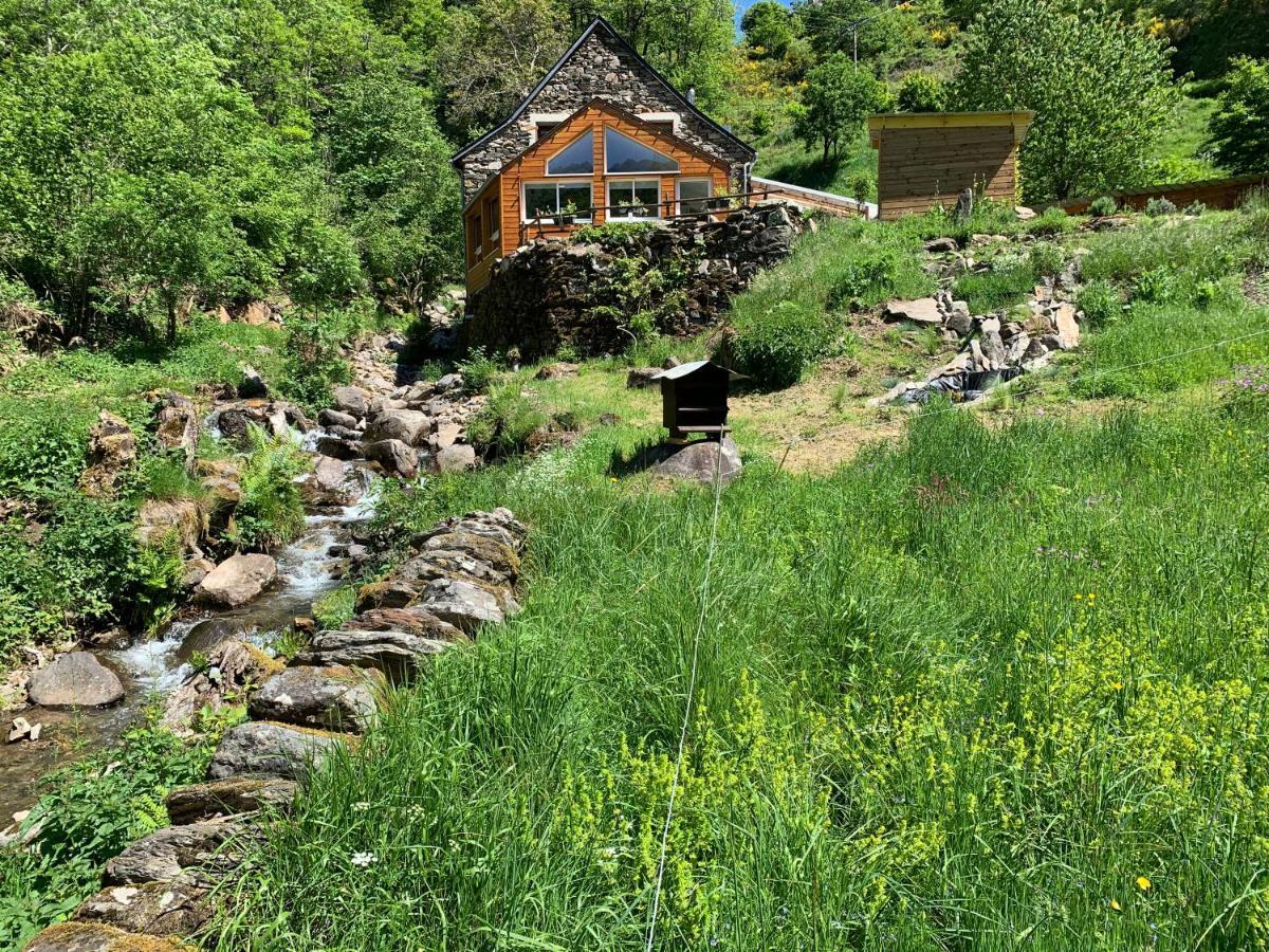 Chambres D'Hotes Le Lepadou-Bas Saint-Chély-dʼAubrac Dış mekan fotoğraf