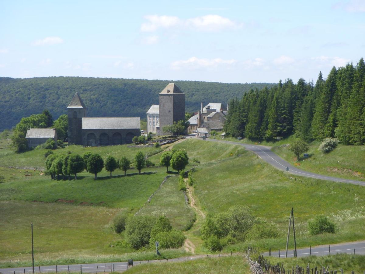 Chambres D'Hotes Le Lepadou-Bas Saint-Chély-dʼAubrac Dış mekan fotoğraf