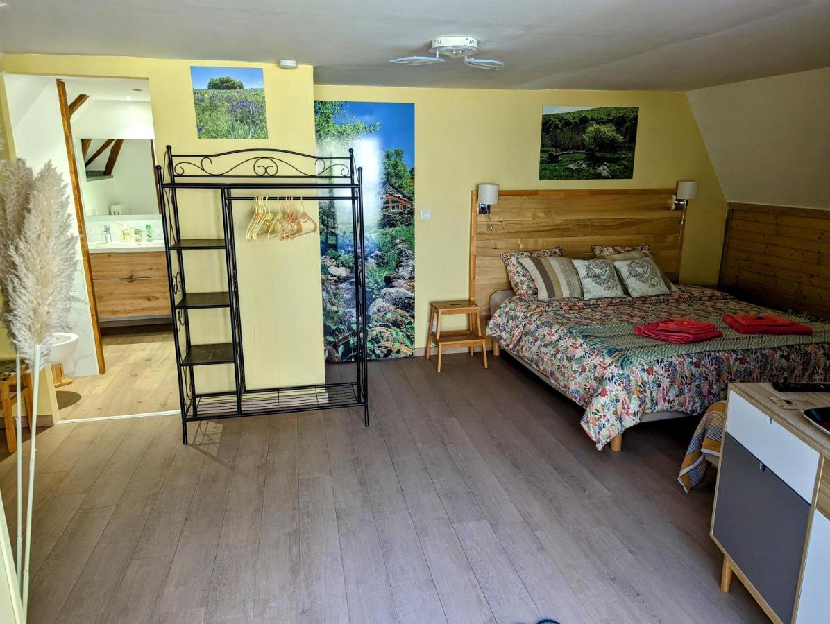 Chambres D'Hotes Le Lepadou-Bas Saint-Chély-dʼAubrac Dış mekan fotoğraf