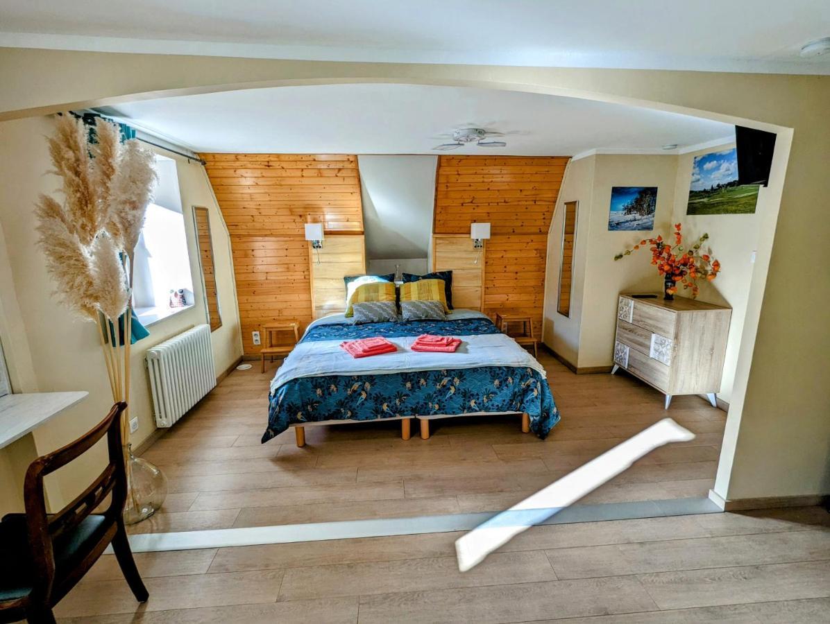 Chambres D'Hotes Le Lepadou-Bas Saint-Chély-dʼAubrac Dış mekan fotoğraf