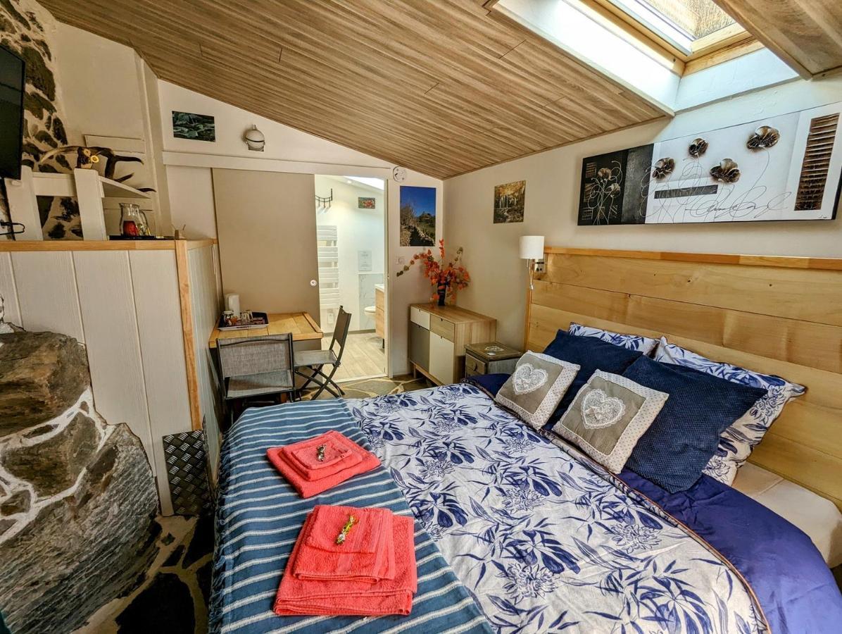 Chambres D'Hotes Le Lepadou-Bas Saint-Chély-dʼAubrac Dış mekan fotoğraf