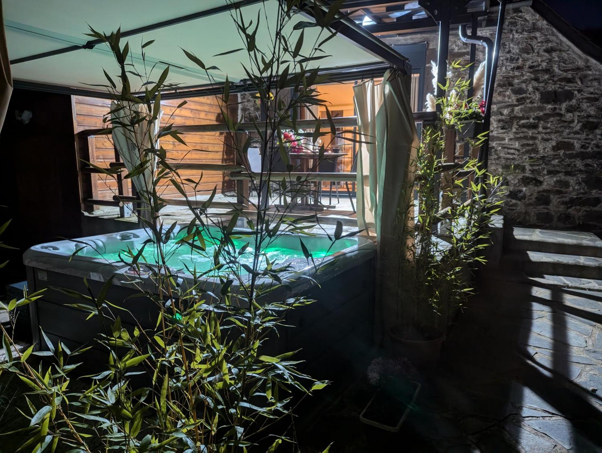 Chambres D'Hotes Le Lepadou-Bas Saint-Chély-dʼAubrac Dış mekan fotoğraf